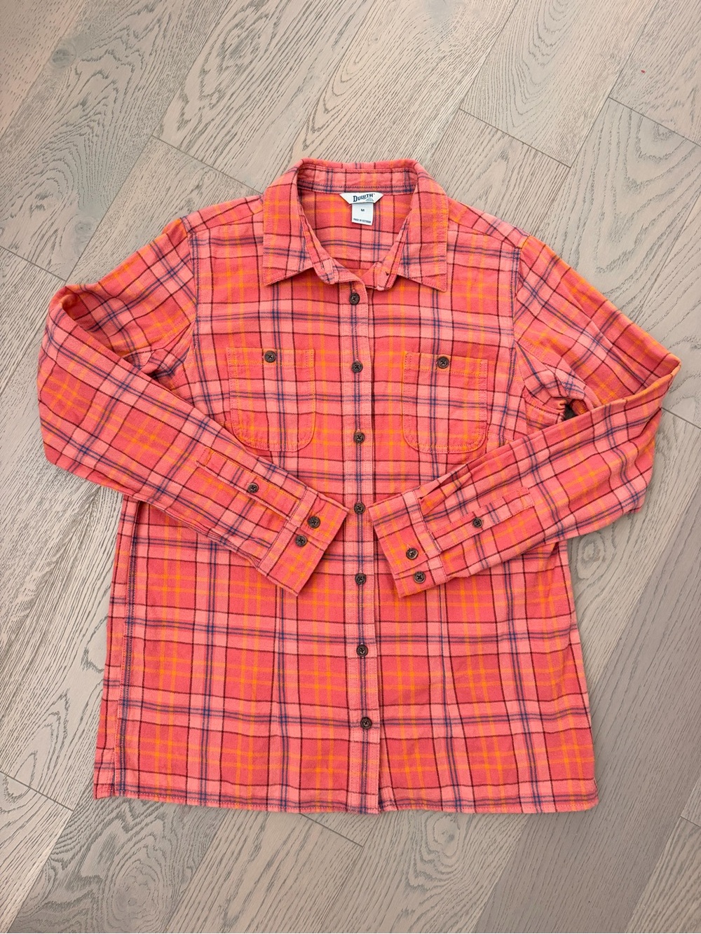 Duluth Trading Co Women’s Flannel Shirt Medium Coral Pink Plaid Button Front